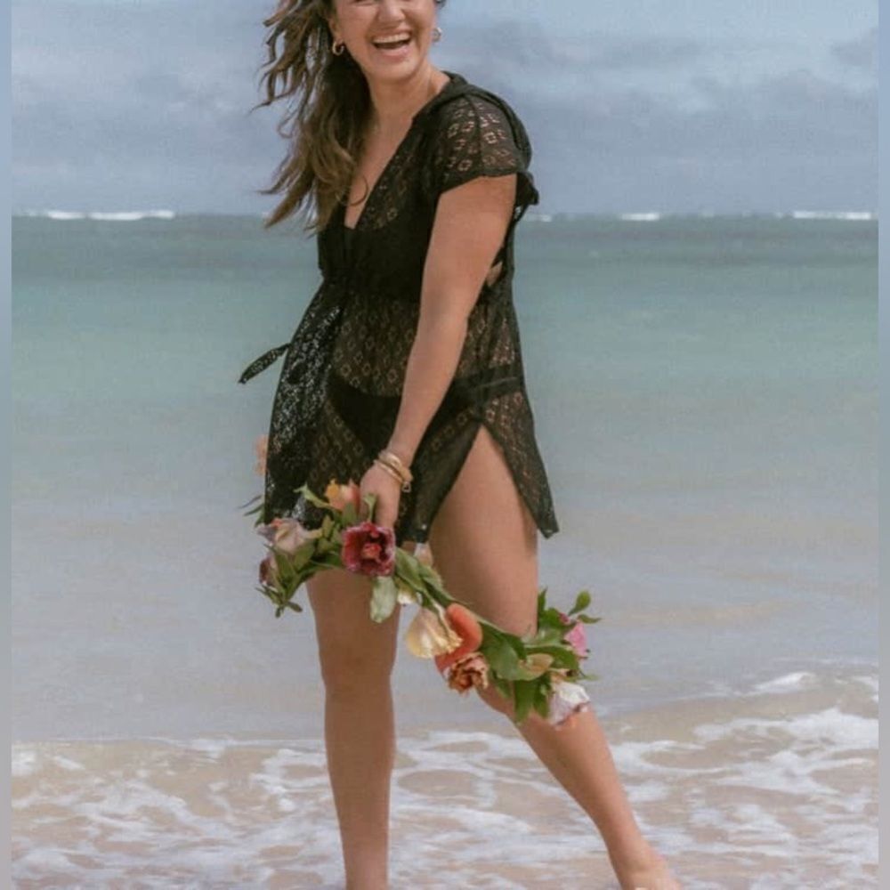 Hurley Women’s Black Summer Crochet Hooded Swim Coverup Dress